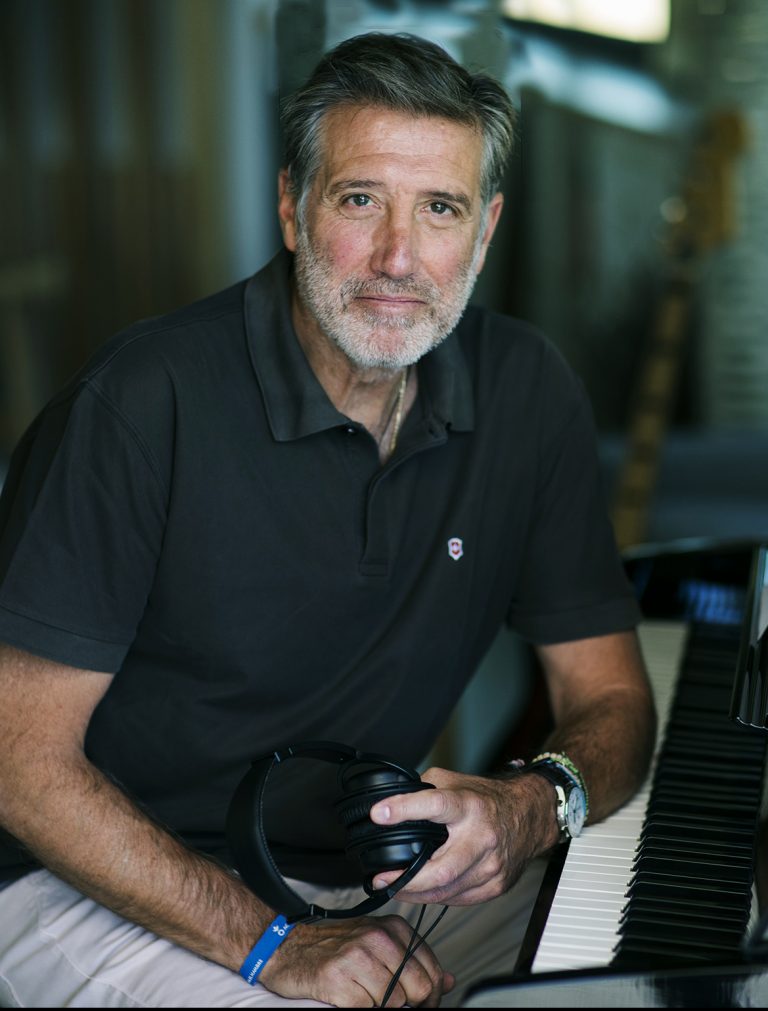 Sobre mi Emilio Aragón